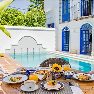 The Pearl - Nocleg ze śniadaniem Marbella