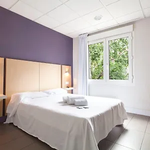 Putxet By Gaiarooms Pensjonat Barcelona